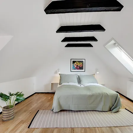 Garten Hotell 3*